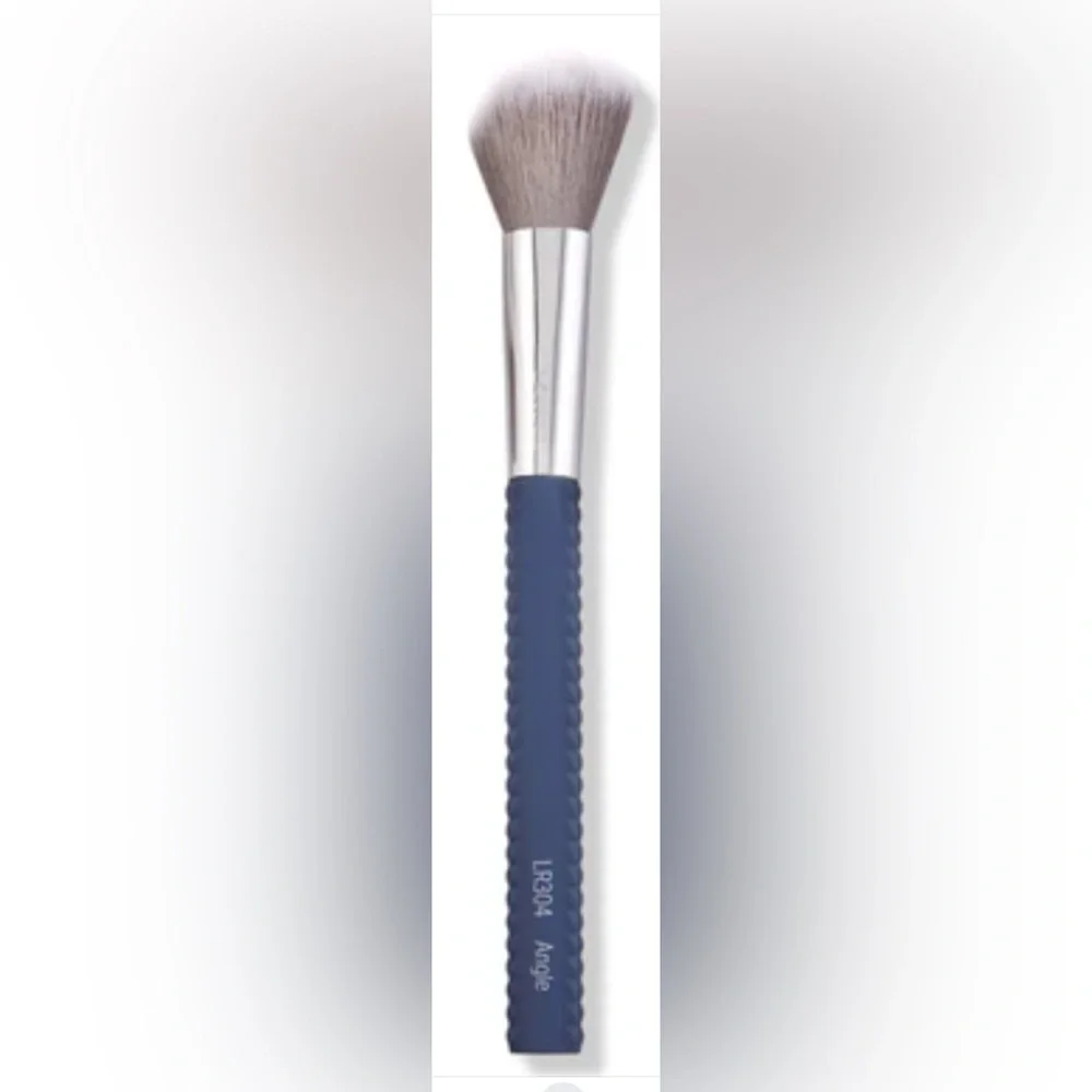 💛 2/$25 LARUCE LR304 Angle Brush